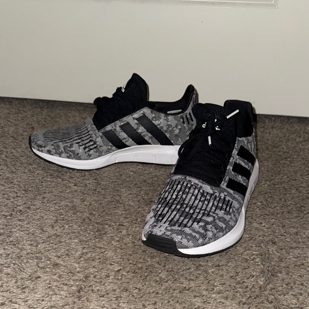 Adidas Men's Sneakers